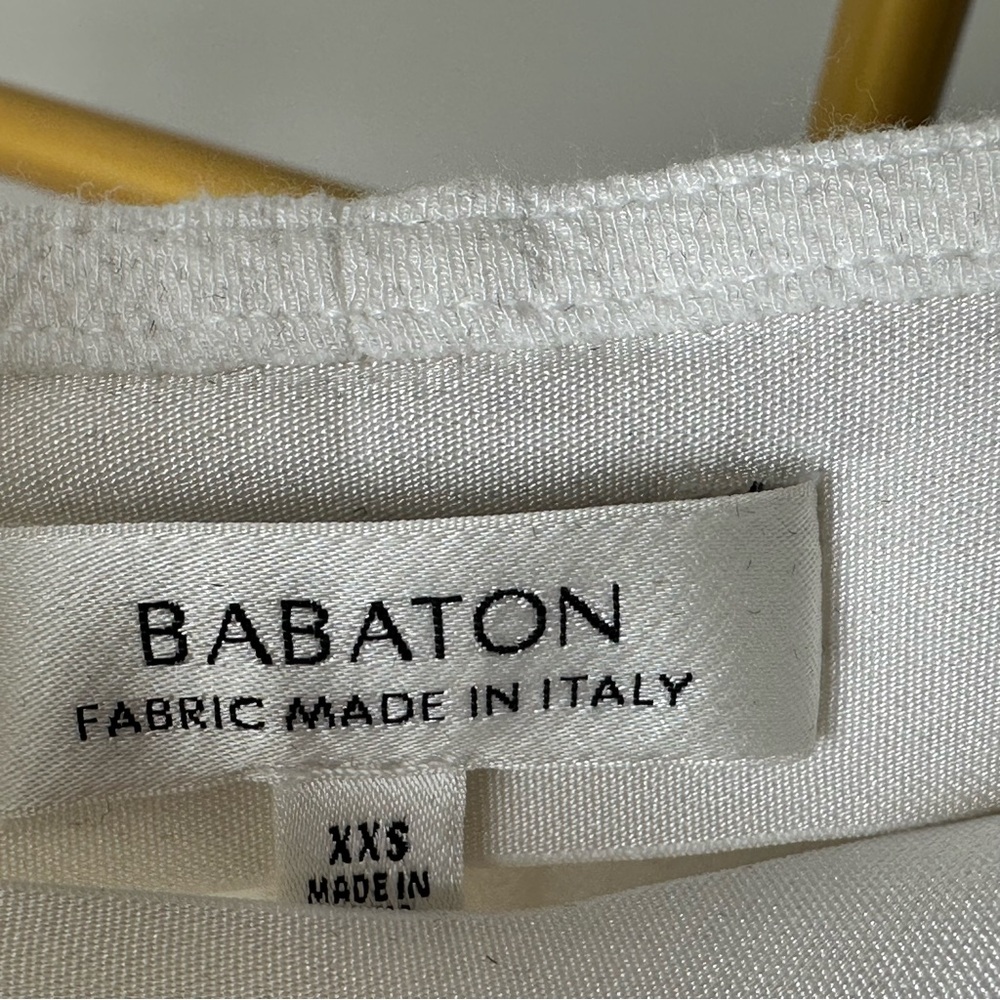 Aritzia Babaton white midi skirt with back slit crepe fabric made in Italy xxs - Picture 2 of 2